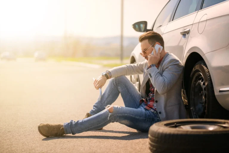 changing-flat-tire-768x513.webp changing-flat-tire-768x513.webp