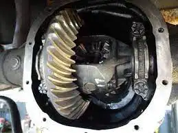 Differential with cover off